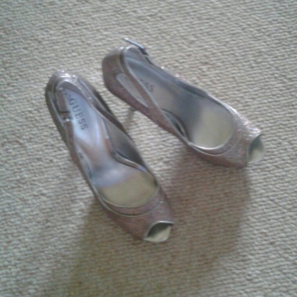 Guess Silver - Sparkly shoes/stilettos